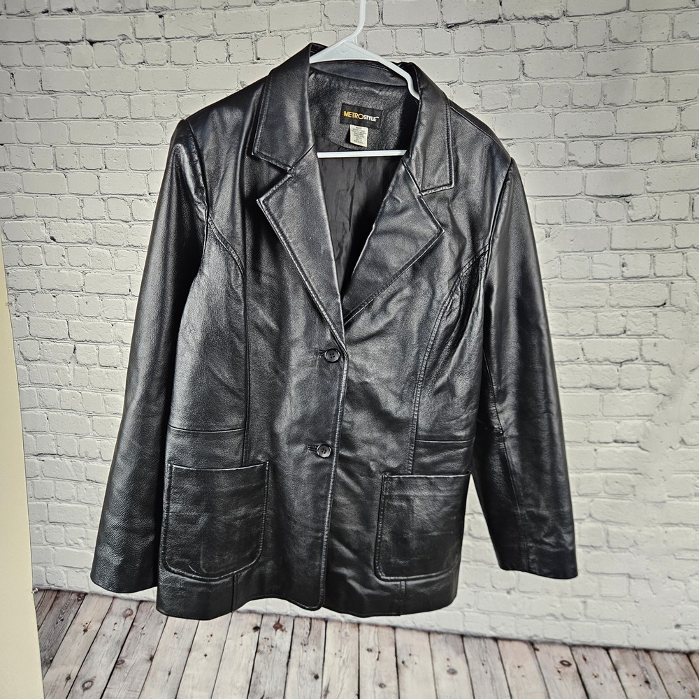 Metrostyle Womens 18 Black Genuine Leather Blazer Two Button Jacket 19-8734-4
